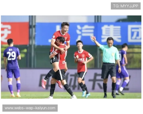 津门虎外援两球建功，锁定胜利