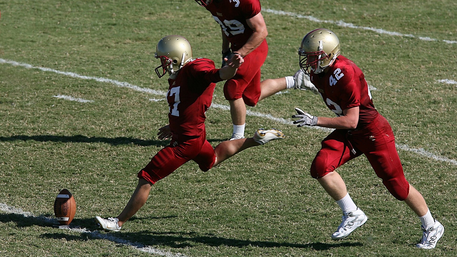 足球赛事票房收入创新高,足球电影排名